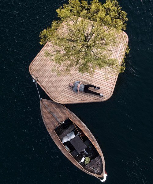 Marshall Blecher and Fokstrot's elegant floating island gracefully navigates Copenhagen's port, a captivating innovation.